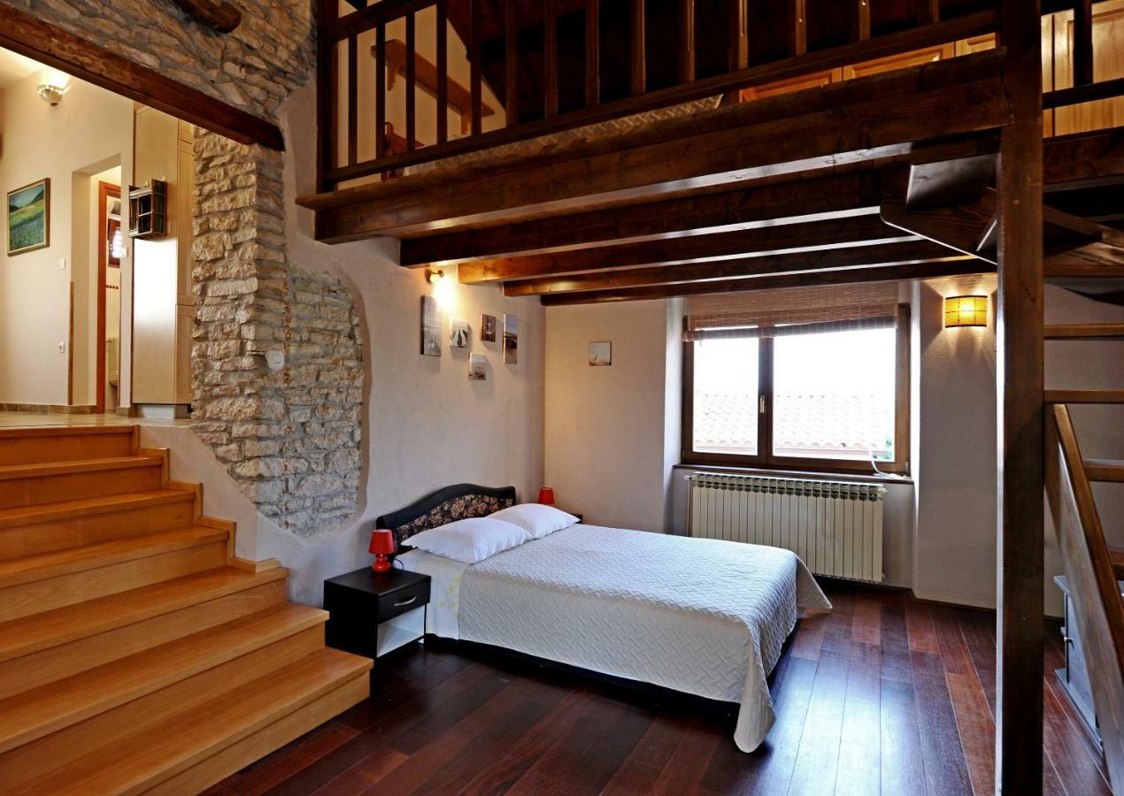 Apartment Paola Rakalj Ngoại thất bức ảnh