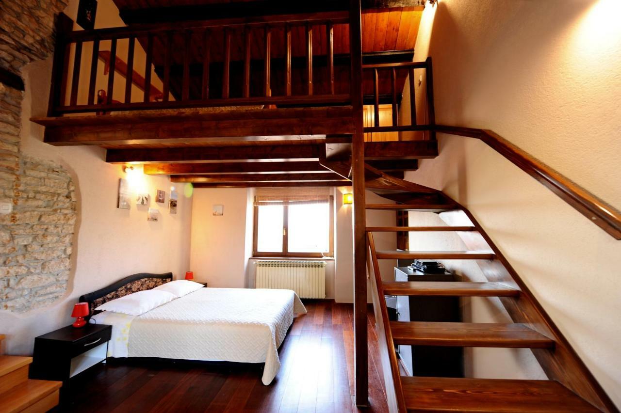 Apartment Paola Rakalj Ngoại thất bức ảnh
